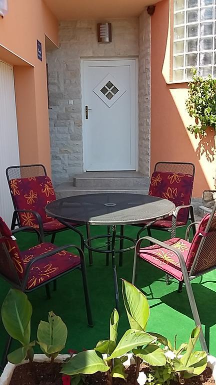 Apartment Anita Фажана Екстер'єр фото